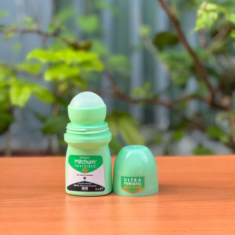 Lăn khử mùi cho nữ Mitchum for Women Antiperspirant Deodorant Roll On Invisible Clear Fresh 50ml 629161