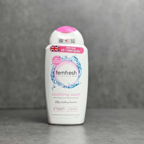 [Nhập khẩu chính ngạch] Dung dịch vệ sinh phụ nữ Femfresh Soothing Wash 250ml hàng Anh 629174