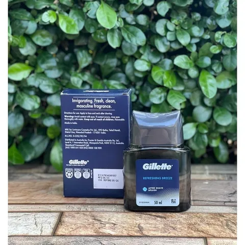Dưỡng da sau cạo râu Gillette refreshing breeze after Shave Splash 50ml 629298