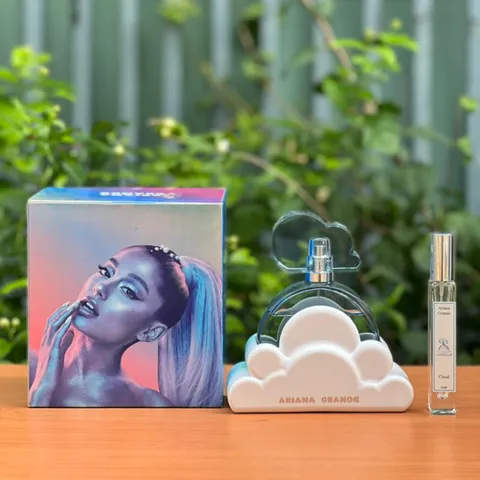 Mẫu chiết Nước hoa nữ Ariana Grande Cloud Eau De Parfum 10ml 629315
