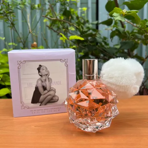 Nước hoa nữ Ariana Grande Ari 100ml 629318