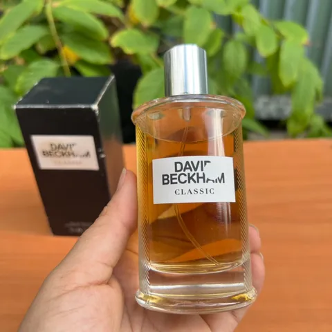 Nước hoa nam David Beckham Classic Eau de Toillete chiết 10ml 629332