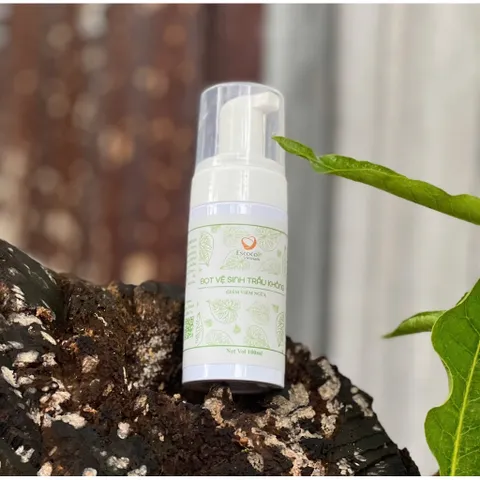 Dung dịch vệ sinh trầu không Escoco 100ml
