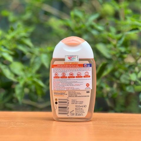 150ml Dung dịch vệ sinh phụ nữ Femfresh Daily Wash - femfresh cam