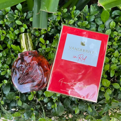 Thanh lý chai đã mở nilong Nước hoa nữ Vanderbilt In Red by Gloria Vanderbilt
