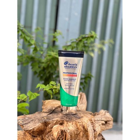 Dầu xả cho tóc gàu Head & Shoulders Professional Advanced Itch Care Conditioner For Severe Dandruff 200ml