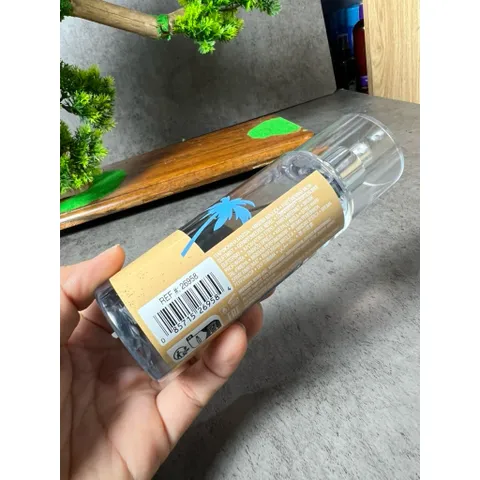 Xịt thơm toàn thân Hollister Malibu Fragrance Mist