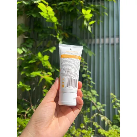 Kem dưỡng da tay giữ ẩm bơ hạt mỡ PALMER’S SHEA FORMULA RAW SHEA HAND CREAM 96g 629448