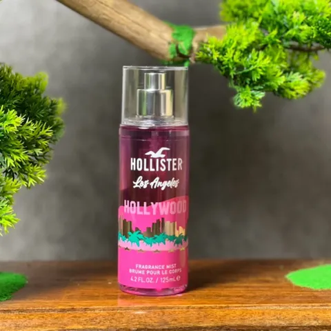 Xịt thơm toàn thân Hollister Los Angeles Hollywood Fragrance Mist 125ml.
