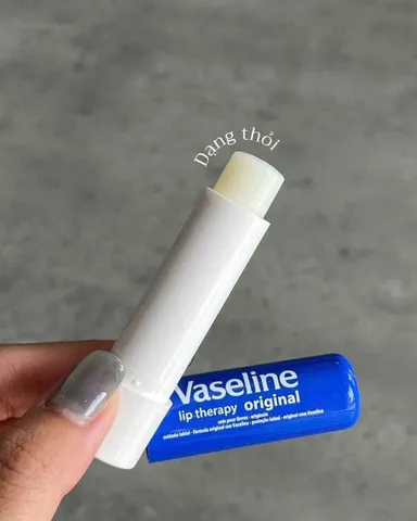 Son Vaseline Lip Therapy Original 4.8G Thỏi Xanh – dưỡng ẩm, phục hồi môi nứt nẻ