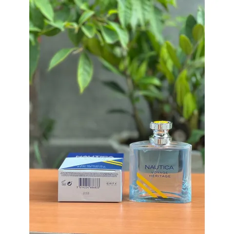 Size 100ml Nước hoa nam Nautica Voyage Heritage  nautica sọc vàng