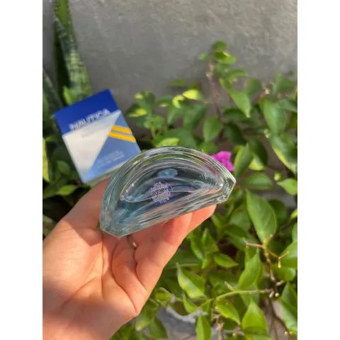 Size 100ml Nước hoa nam Nautica Voyage Heritage  nautica sọc vàng