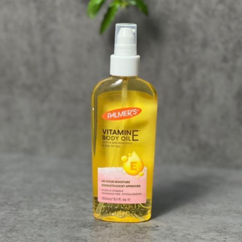Dầu dưỡng body Palmers Cocoa Butter Natural Vitamin E Body Oil 150ml 629553