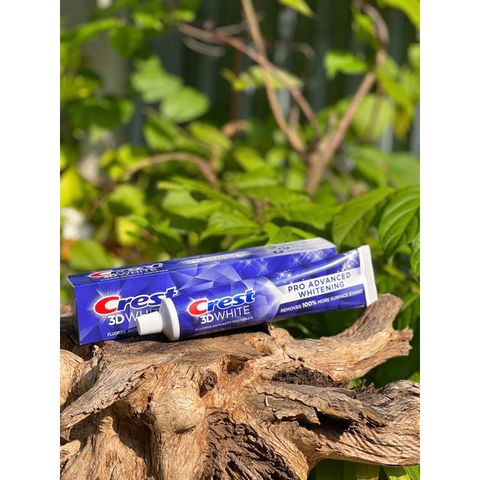 1 TUYP kem đánh răng crest 3D White của Mỹ làm trắng răng