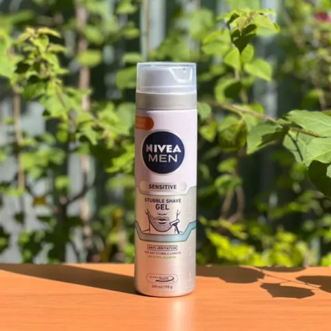 Gel cạo râu chống kích ứng cho da nhạy cảm Nivea men sensitive stubble shave gel anti irritation 200ml 629605
