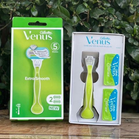 Dao cạo Gillette Venus Extra Smooth màu xanh (hộp gồm 1 cán và 2 đầu thay) 629669