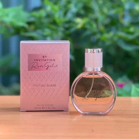 Nước hoa Michael Buble By Invitation Rose Gold 30ml 629676