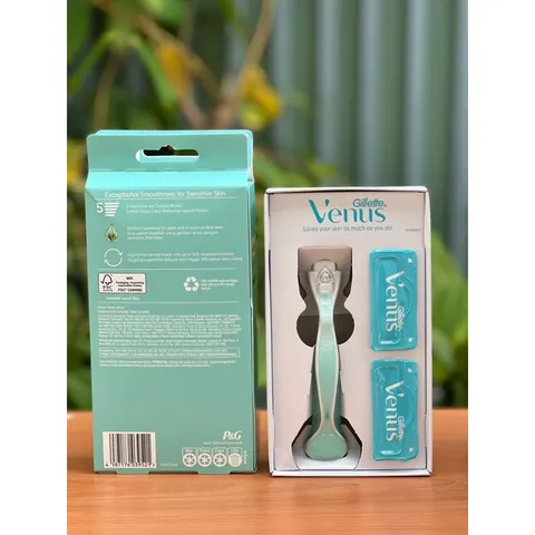 Dao cạo 5 lưỡi Gillette Venus Deluxe Smooth Sensitive 1 cán 2 đầu thay 629687