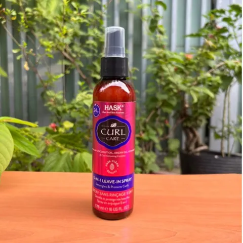Xịt Dưỡng tóc Hask Curl Care 5-in-1 Leave-In Spray 175ml dành cho tóc xoăn 629699