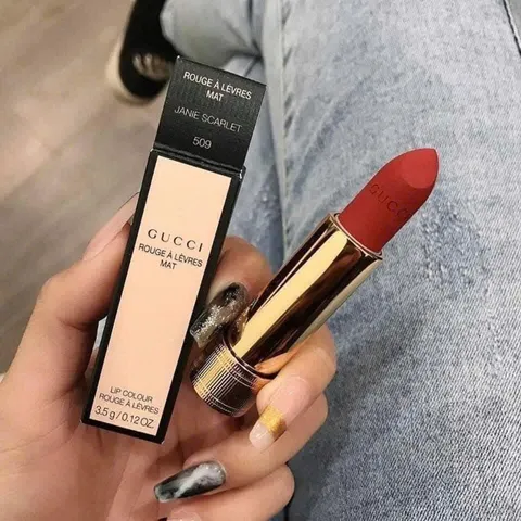 Son Gucci 509 Rouge À Lèvres Mat Janie Scarlet 3.5g - Màu Đỏ Chuẩn, Lì Mượt - Phong Cách Thời Trang 2023