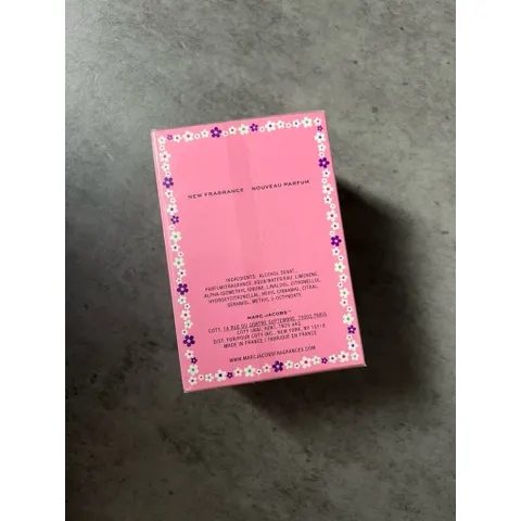 Nước hoa nữ Marc Jacobs Daisy Pop Eau de Toilette 50ml