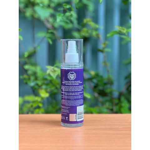 Thanh lý nắp bể Xịt body Chupa Chups Gorgeous Grape Scented Body Mist 200ml