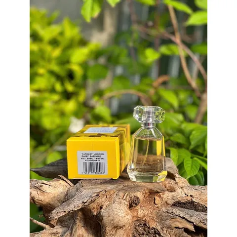 Nước hoa Yardley Daisy Sapphire 50ml 629796