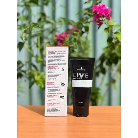 Nhuộm tóc Schwarzkopf Live Colour Red Embers 75ml 629884