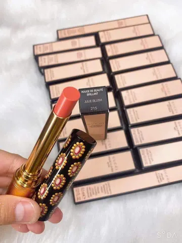 Son Gucci 215 Rouge De Beauté Brillant - Son môi bóng nhẹ, màu tự nhiên, trang điểm sang trọng cho phái đẹp