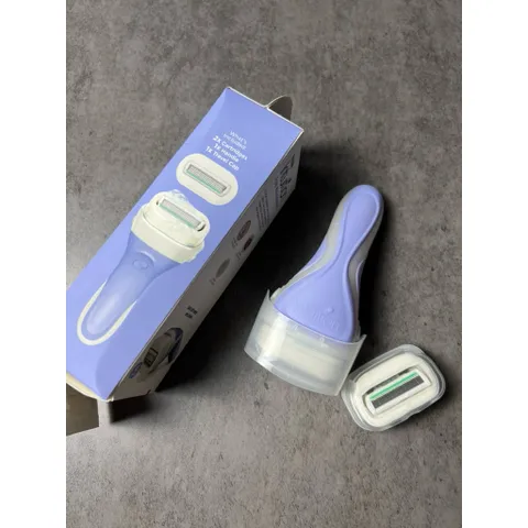 Schick - Intuition, Bộ dao cạo dành cho nữ với 2 lưỡi dao thay thế, 4 lưỡi dao xoay