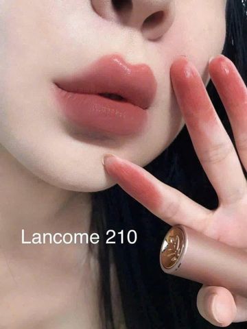 Son Lancôme Mini #210 - Dưỡng Môi Màu Nhẹ Nhàng Tự Nhiên - Sắc Đẹp Tăng Cường, Quà Tặng Hoàn Hảo cho Fan Hâm Mộ