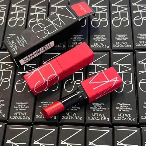 Son NARS 132 Lipstick Dragon Girl - Son Môi Đỏ Tươi, Dưỡng Ẩm Mềm Mại, Phong Cách Thời Trang, Trang Điểm Chuyên Nghiệp