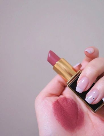 Son Nhí Tom Ford 03 Casablanca 1G Hồng Đất - Son Dưỡng Mềm Mại, Màu Nhẹ Nhàng Cho Mọi Làn Da