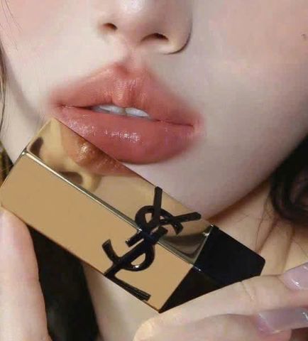 Son YSL Mini NM 1.3g – nhỏ gọn, dễ mang