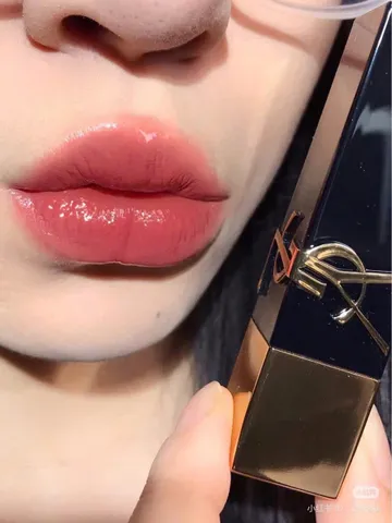 Son YSL Mini #10 - Đỏ Thuần Chuẩn Màu, Son Dưỡng Môi Sang Trọng, Đẳng Cấp Pháp, Độ Bám Màu Lâu Dài, Thiết Kế Nhỏ Gọn