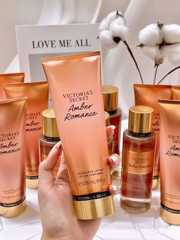 Dưỡng Thể Victoria’s Secret Amber Romance 236ml - Ngọt Ấm, Dưỡng Da Mịn Màng, Hương Thơm Quyến Rũ