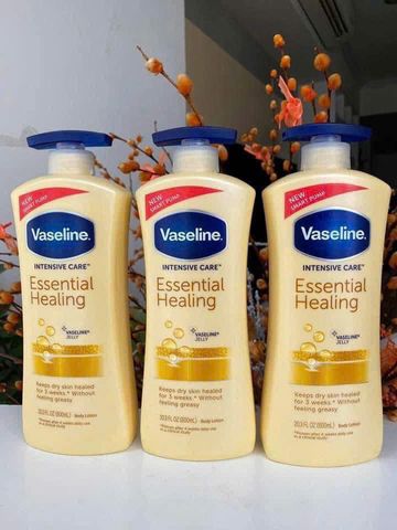 Sữa Dưỡng Thể Vaseline 725ml (Vàng) - Cấp Ẩm Sâu và Phục Hồi Da - Sản phẩm Dưỡng Da Chất Lượng