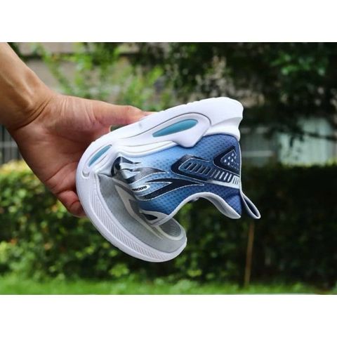 Giày thể thao thoáng khí nam Q6 đế mềm chống trượt giày chạy bộ siêu nhẹ phù hợp học sinh, sinh viên