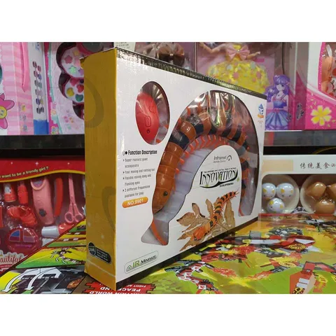 Đồ Chơi Rết Điều Khiển IR Sạc USB – Scolopendra Bò Uốn Lượn 9901