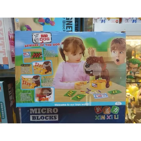 Trò Chơi Bad Dog Chó Cắn Tay – Game Thử Thách Lấy Xương Cực Hồi Hộp 2–4 Người Chơi (Cho Bé 5+) 338-69B tặng kèm pin