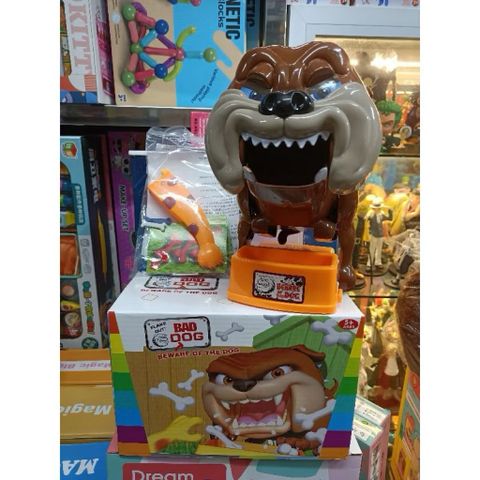 Trò Chơi Bad Dog Chó Cắn Tay – Game Thử Thách Lấy Xương Cực Hồi Hộp 2–4 Người Chơi (Cho Bé 5+) 338-69B tặng kèm pin