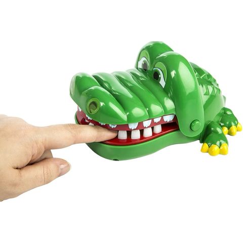 Trò chơi Cá Sấu Cắn Tay (đồ chơi bấm răng cá sấu 🐊) Crocodile Dentist