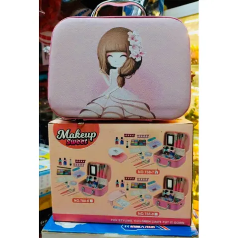Đồ Chơi Vali Trang Điểm 20 Chi Tiết Có 2 Phân Loại 768-6 768-7 MakeUp Sweet, Đồ Chơi Nhập Vai Trang Điểm 💄