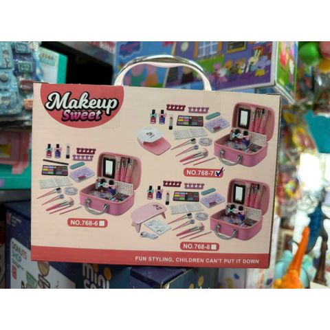 Đồ Chơi Vali Trang Điểm 20 Chi Tiết Có 2 Phân Loại 768-6 768-7 MakeUp Sweet, Đồ Chơi Nhập Vai Trang Điểm 💄