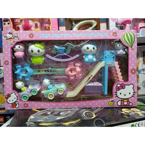 Đồ chơi nhà búp bê, công viên vui chơi mèo Hello Kitty 99602 chọn ngẫu nhiên 1 trong 2 mẫu