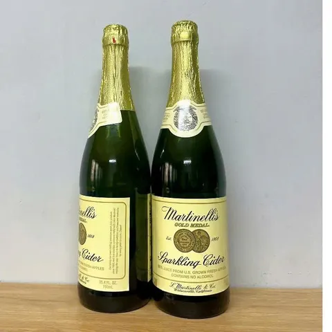 Nước Táo Có Gas Martinelli’s Sparkling Cider 750ml - Thức Uống Trái Cây Hảo Hạng, Tươi Mát, Thích Hợp Cho Tiệc Tùng và Gặp Gỡ Bạn Bè