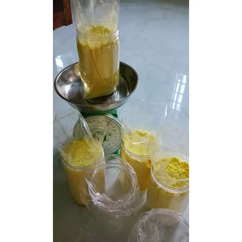 Combo: 1/2lít mật + 1/2 kg tinh bột nghệ