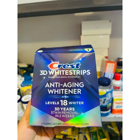 TÁCH LẺ DÁN RĂNG CREST ANTI-AGING WHITENER LEVELS 18 ( 14 gói])