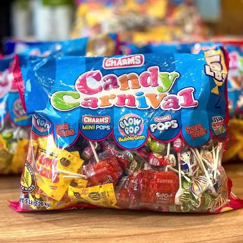 Kẹo Mút Charms Candy Carnival Túi 500g - Hương Vị Ngọt Ngào Đầy Màu Sắc, Thích Hợp Dịp Tiệc và Quà Tặng