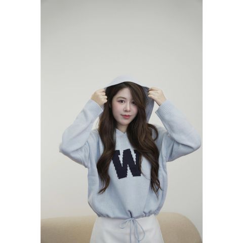 [LOHNT] Áo hoodie nữ W Logo Hoodie có mũ form ngắn cao cấp